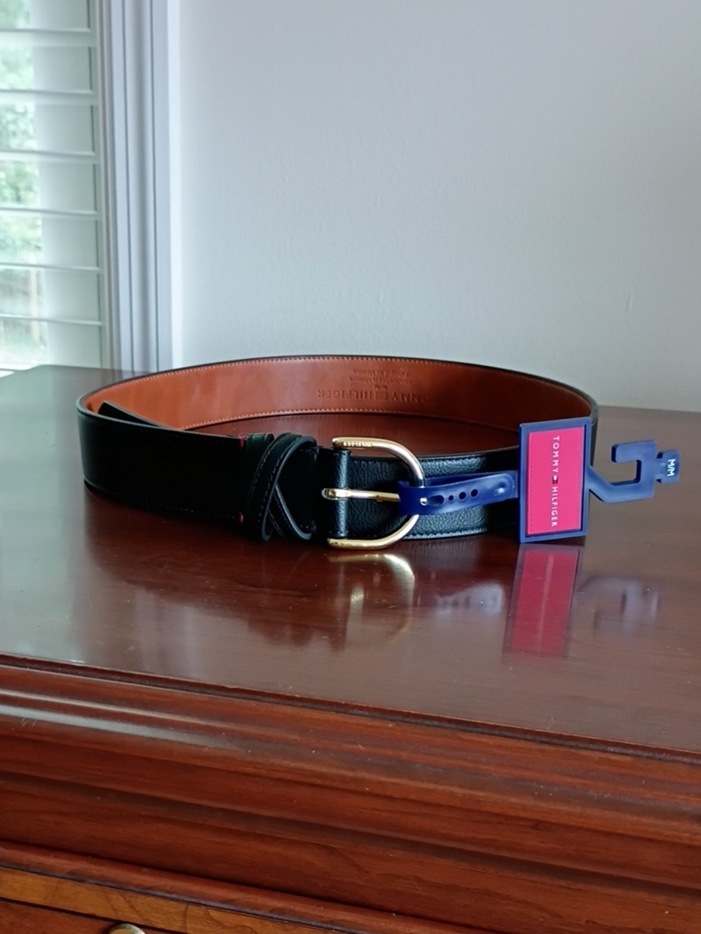 NWT Tommy Hilfiger Black Leather Belt with Gold Buckle, M